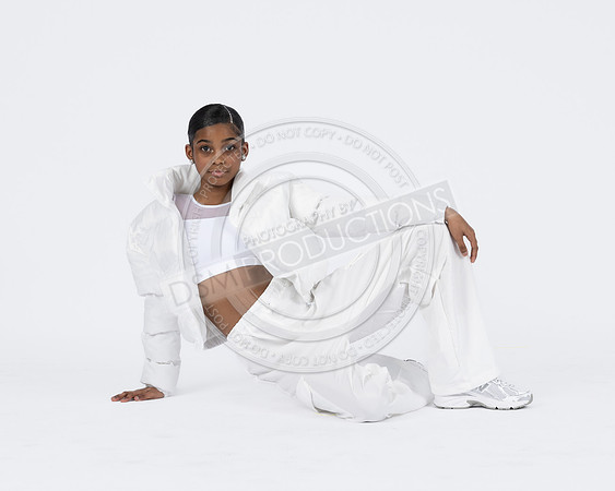 diva-_DMZ9935